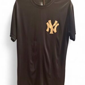 Holloway Navy Blue Dry-Excel Performance New York Yankees T-Shirt